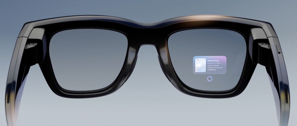 Lunettes connectées Meta Ray-Ban Display avec un écran couleur affiché dans le verre droit