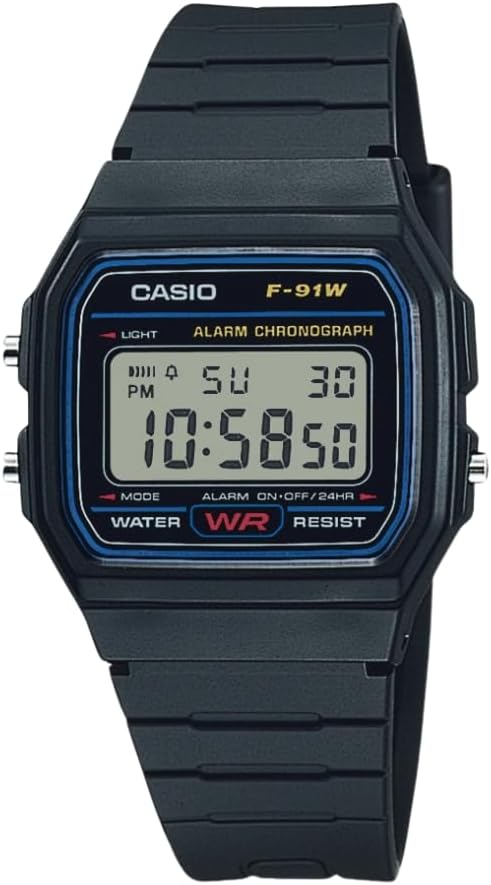 Montre Casio F-91W noire, modele digital detourne en moyen de paiement sans contact