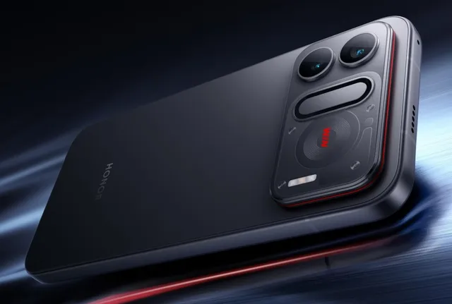 Rendu officiel du smartphone Honor Win RT2 vu de dos, avec son module photo et le logo HONOR